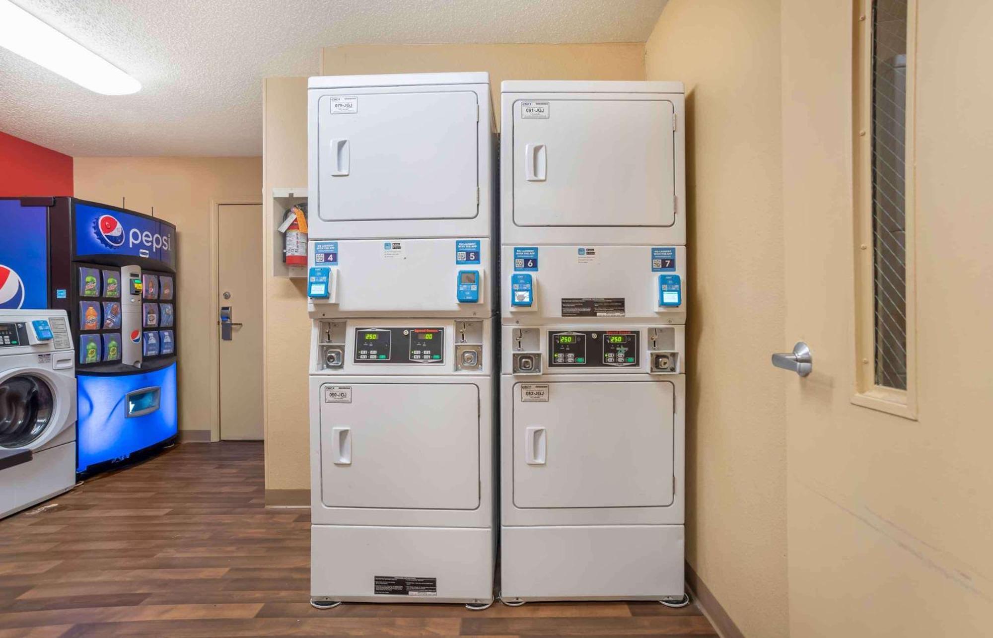 Extended Stay America Suites - Jackson - Риджленд Экстерьер фото