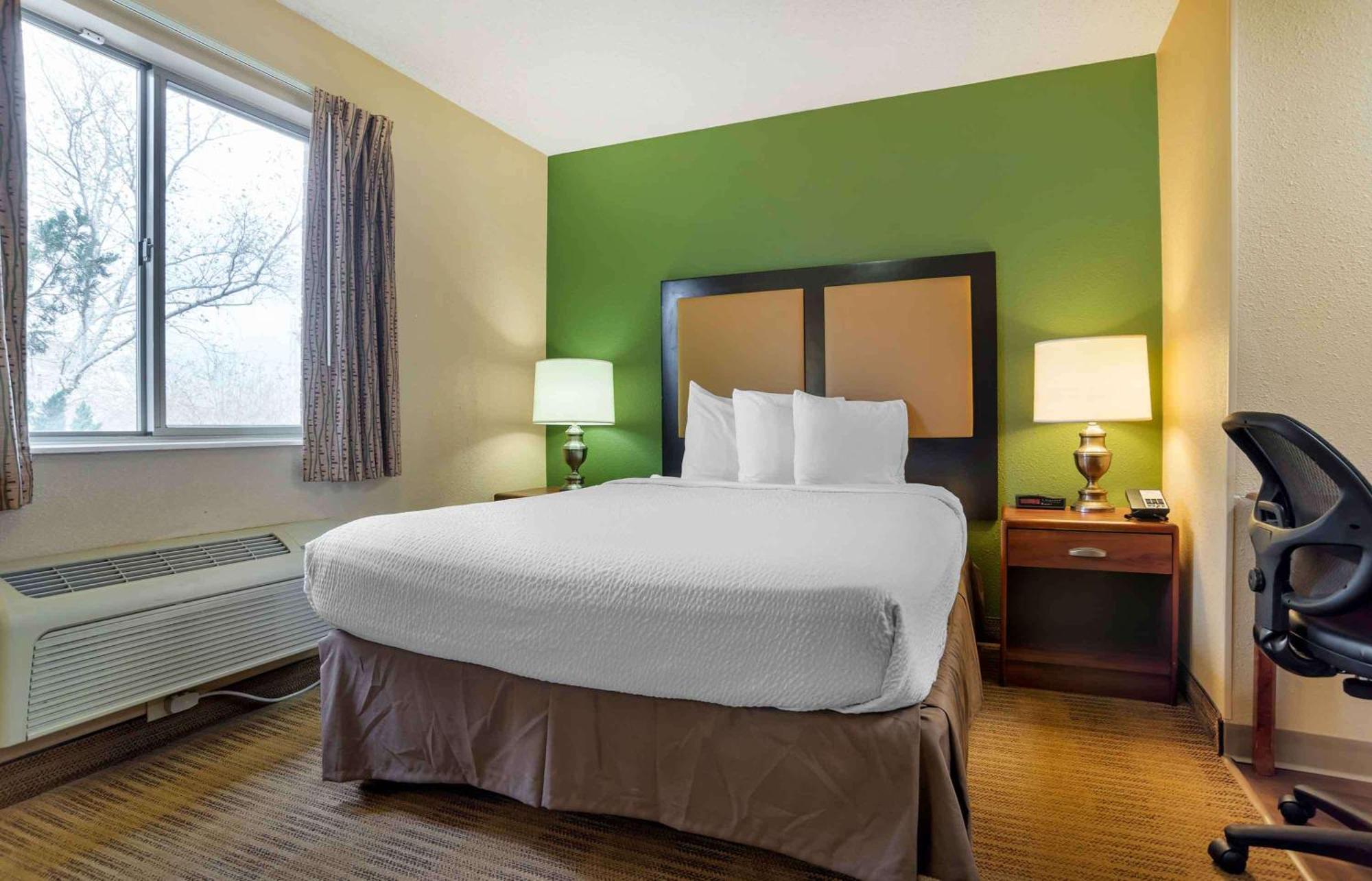 Extended Stay America Suites - Jackson - Риджленд Экстерьер фото